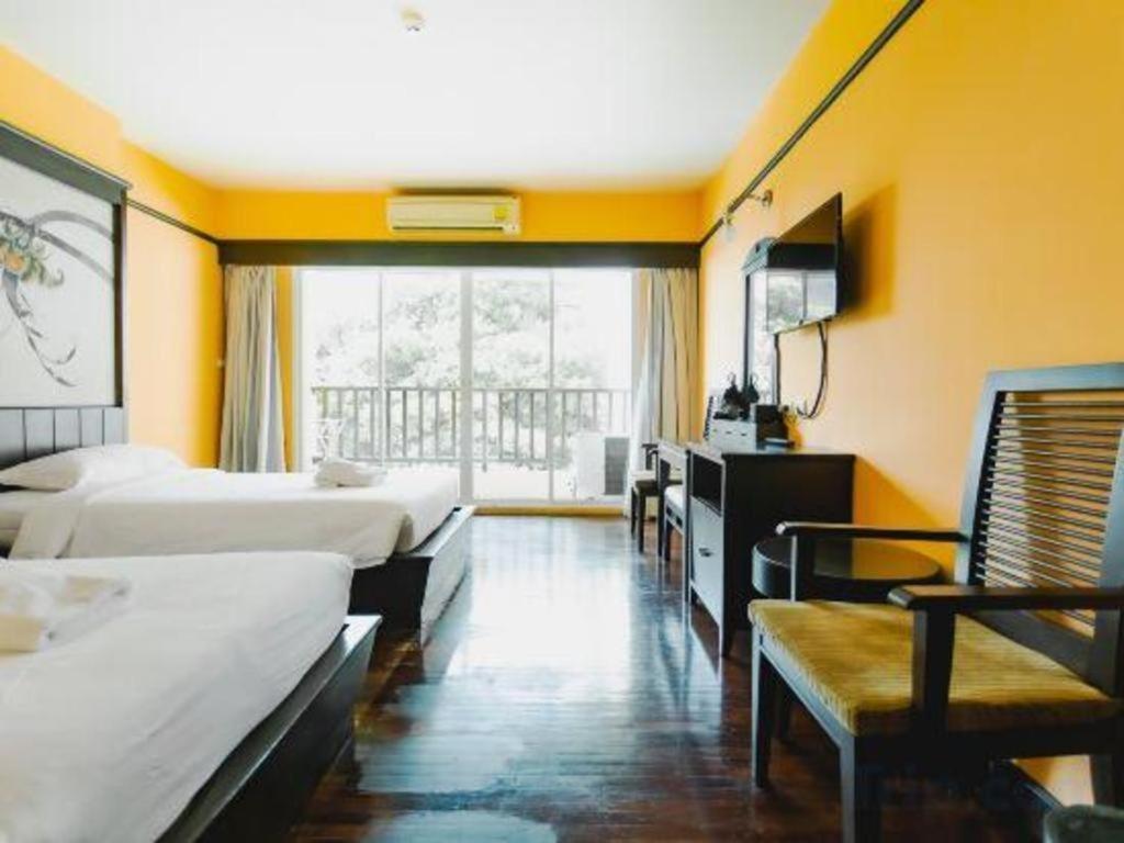 Sarita Cha Let And Spa Pantai Jomtien Bagian luar foto