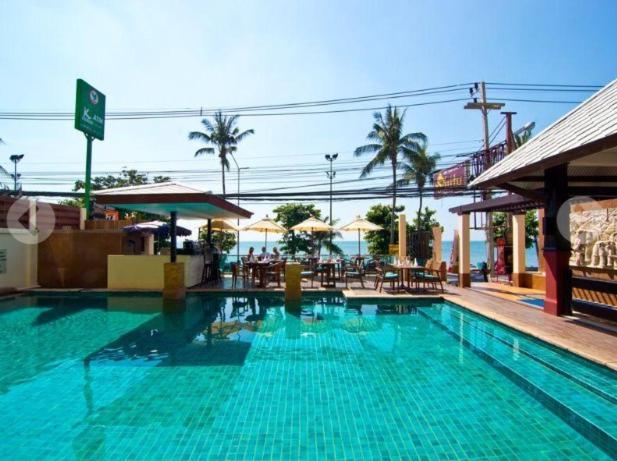Sarita Cha Let And Spa Pantai Jomtien Bagian luar foto