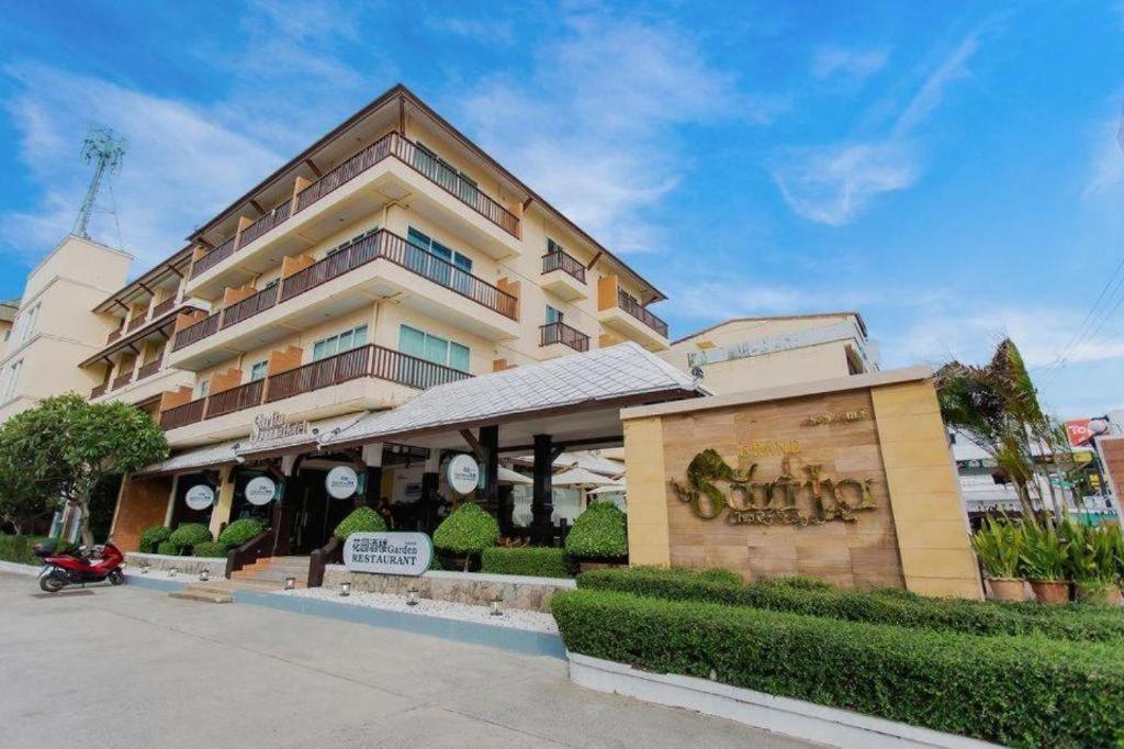 Sarita Cha Let And Spa Pantai Jomtien Bagian luar foto